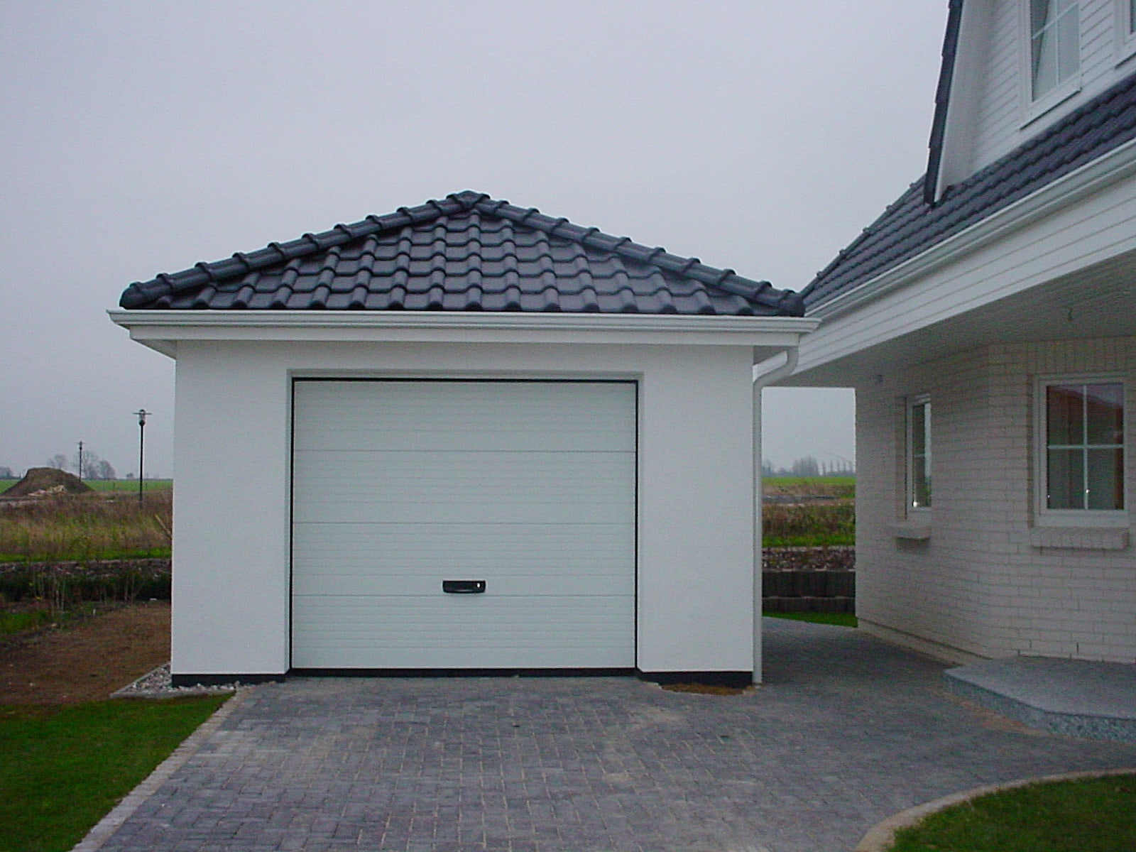 Einfamilienhaus mit Garage